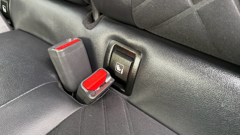 Nissan Juke 1.0 DiG-T 114 Tekna 5dr Petrol Hatchback